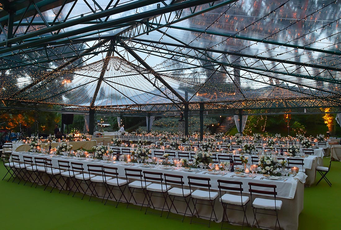 Clear top crystal wedding marquee structure for this prestifious event in a private villa on the via Appia Antica